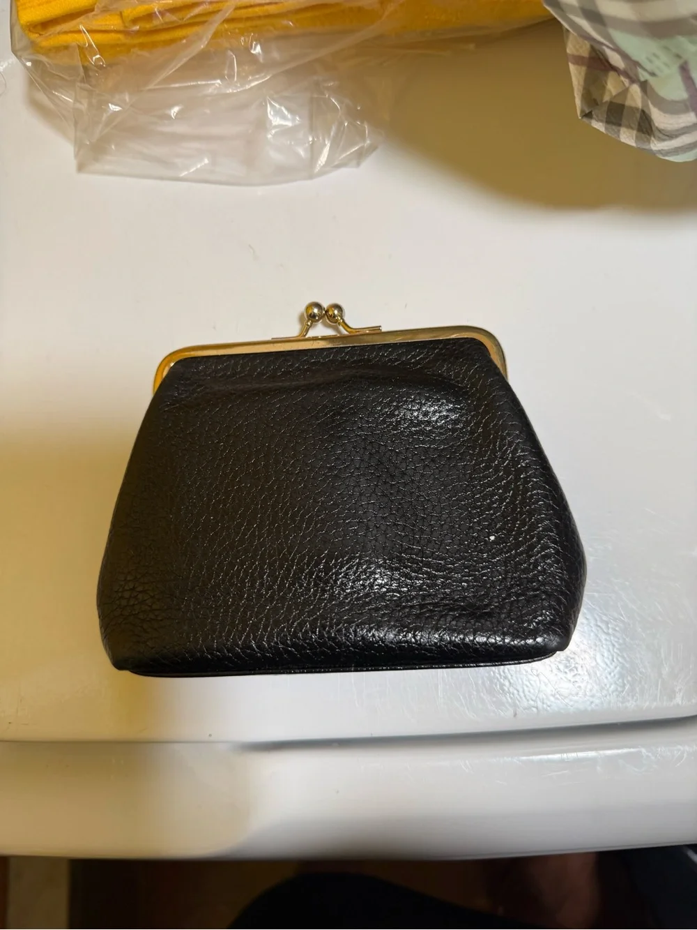 Dooney & Bourke classic dooney